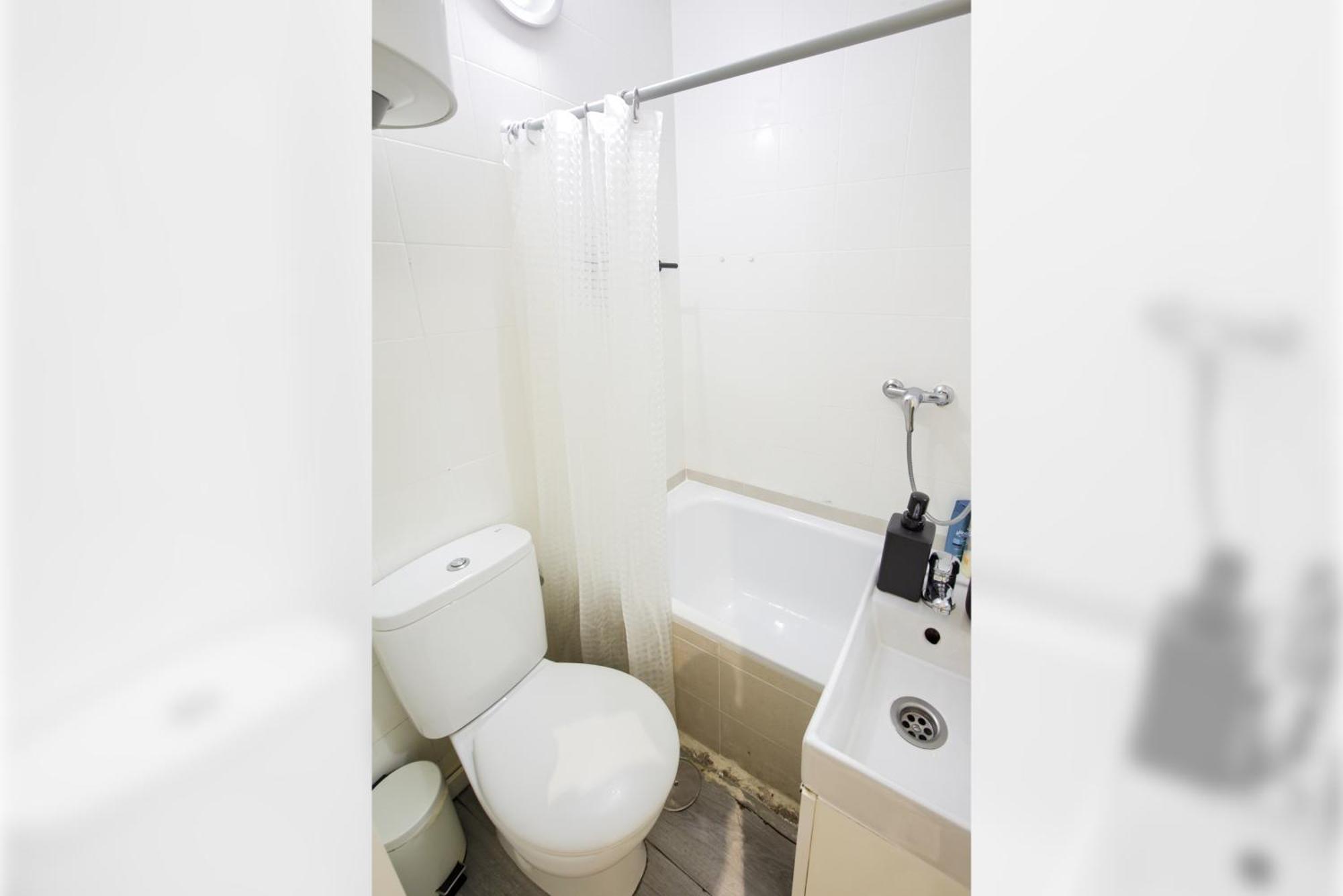 Petit Estudio En Madrid , Centro, 2 Pax, Wi-Fi & Tv Εξωτερικό φωτογραφία